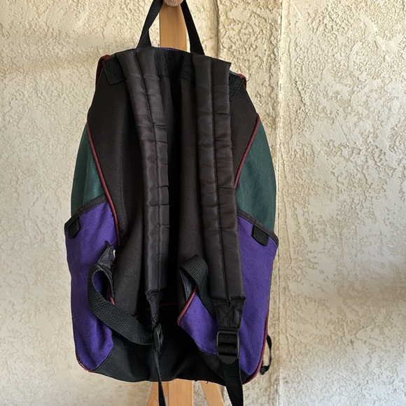 Pooh bear backpack - Picture 4 of 4